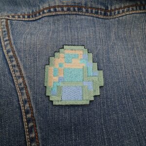 Minecraft-Inspired Pixel Diamond Patch – Iron-On