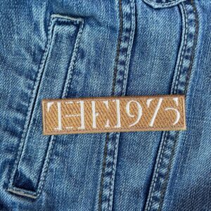 The 1975 Logo Slim Brown Patch – Iron-On