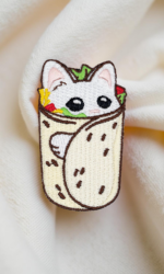 Purrito Cat Burrito Embroidered Patch – Cute Kawaii Iron-On Badge (14 x 7 cm)